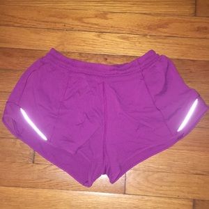 Lulu lemon hottie hot shorts 2.5”